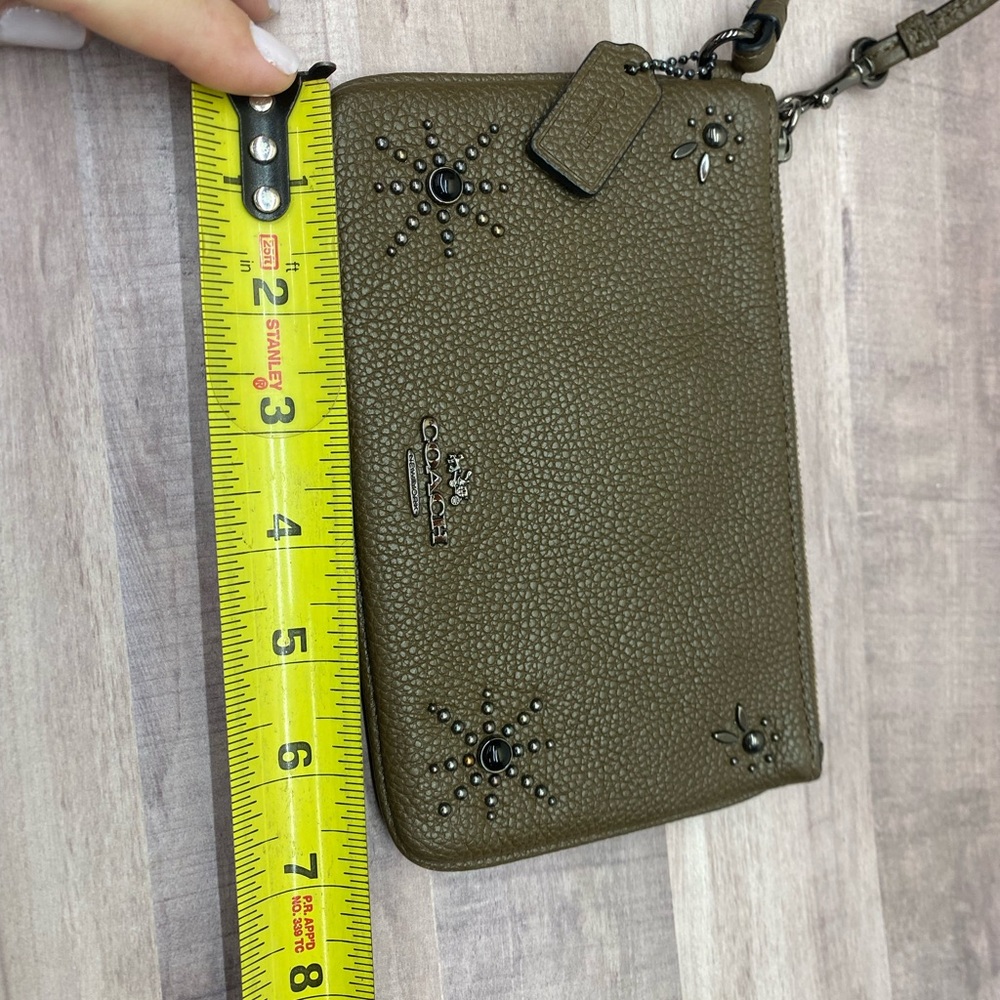 Coach Western Rivets Wristlet - Dark Brown Fatigue Pebble Leather/Gunmetal - Picture 9 of 10